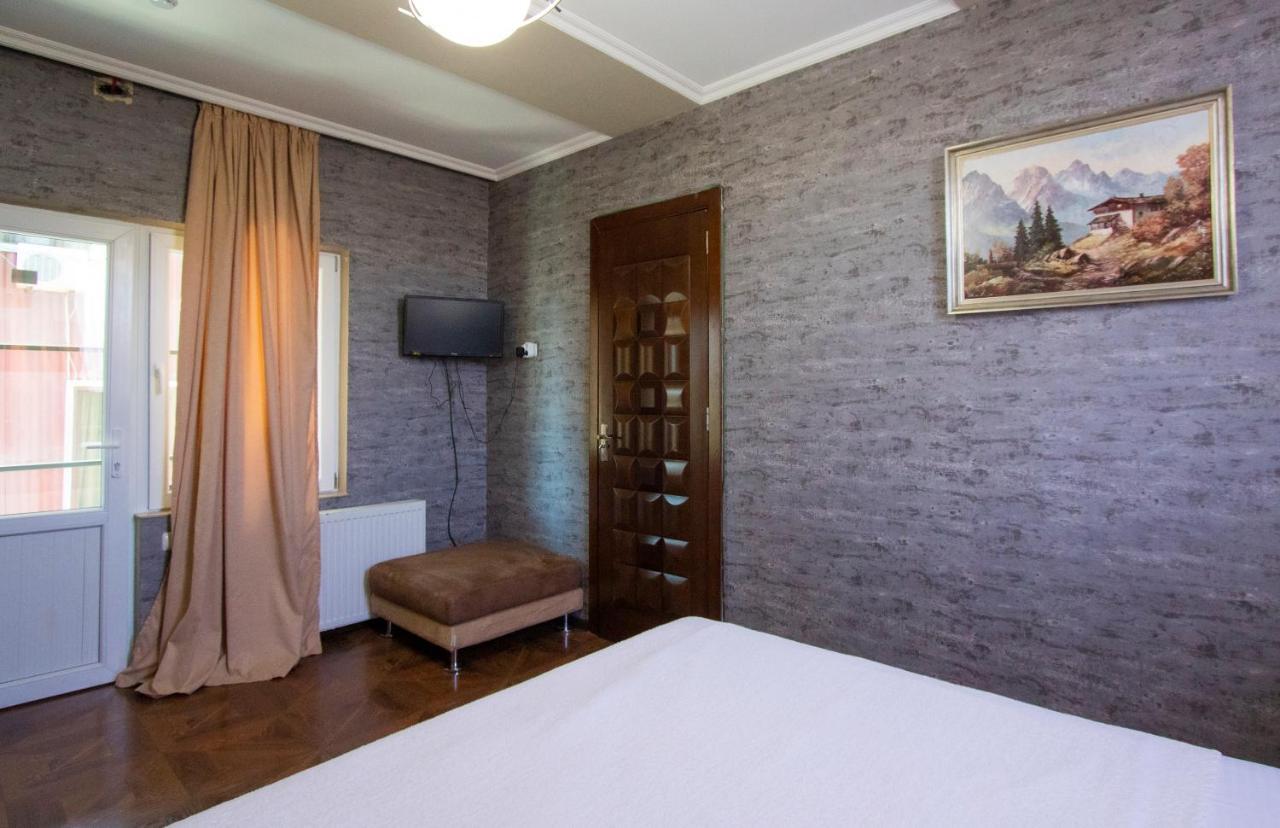 Hotel Smile Kobuleti Extérieur photo