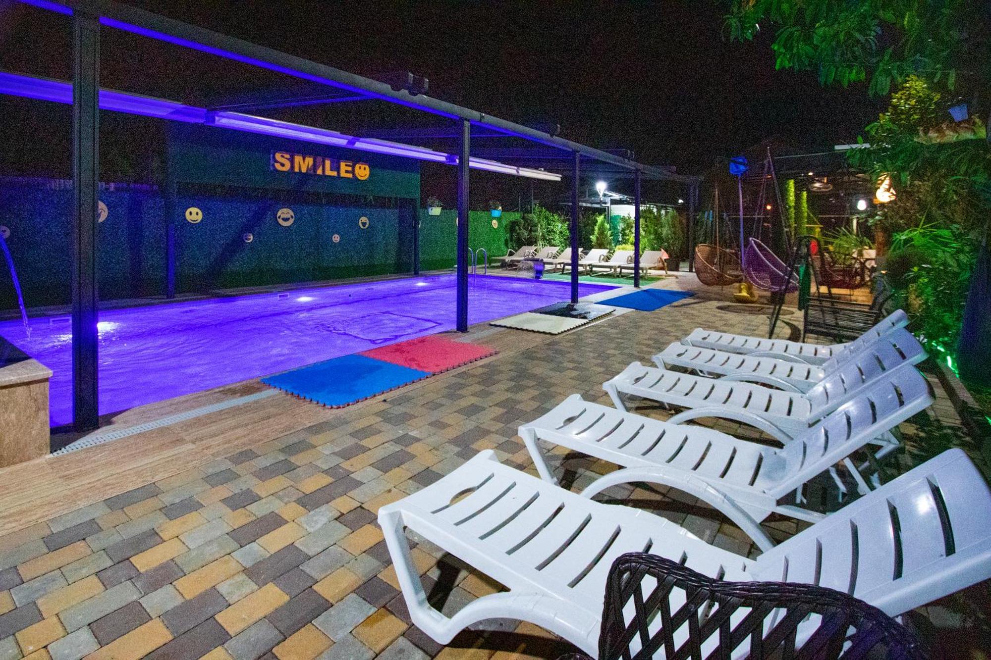 Hotel Smile Kobuleti Extérieur photo