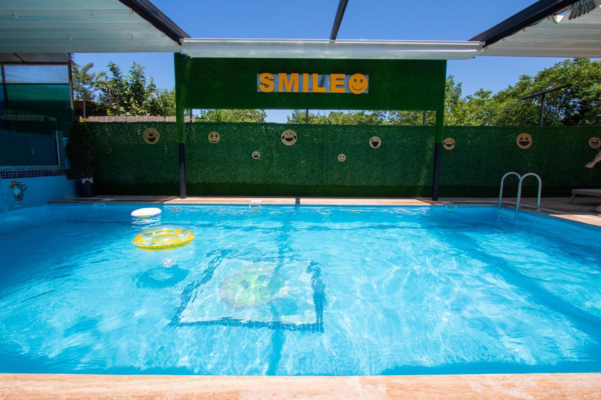 Hotel Smile Kobuleti Extérieur photo